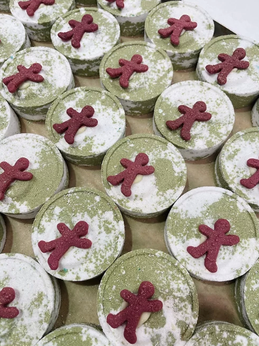 Gingerbread Man Bath Bomb
